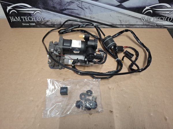 Land Rover L494 ja 405 ilmajousituksen kompressori. Miessler KK4L-0014-RRL4